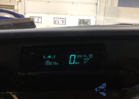 2005 Toyota Prius из США, поврежденный, VIN JTDKB20U953034977